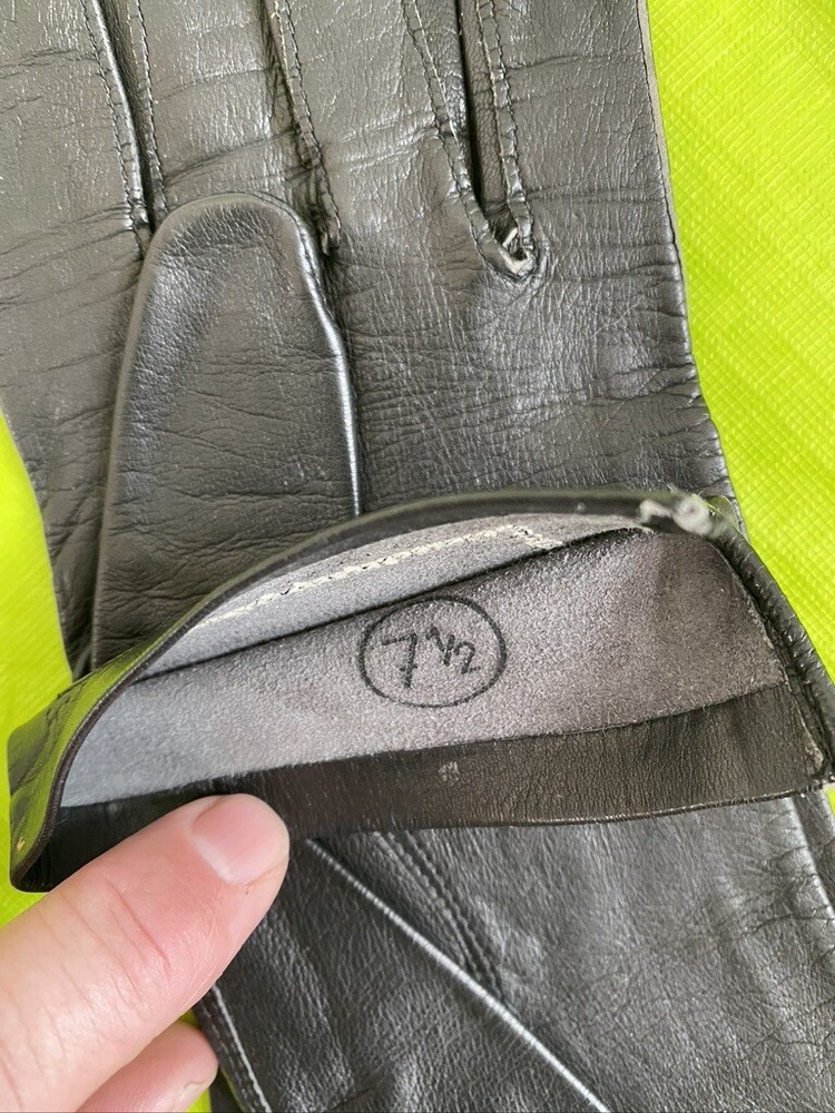 Womens Black Leather Size 7.5 Two Pair Black