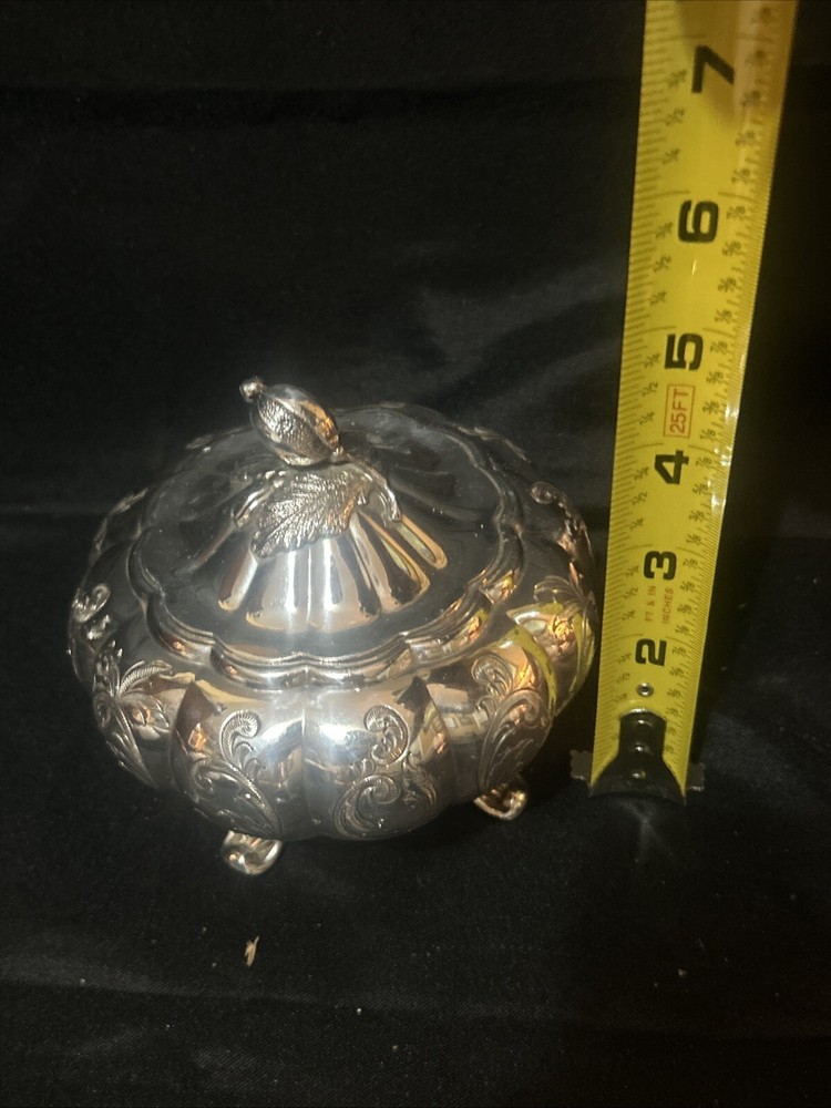 Melon Sheffield Design Reproduction by Community Silverplate Sugar Bowl w/ Lid