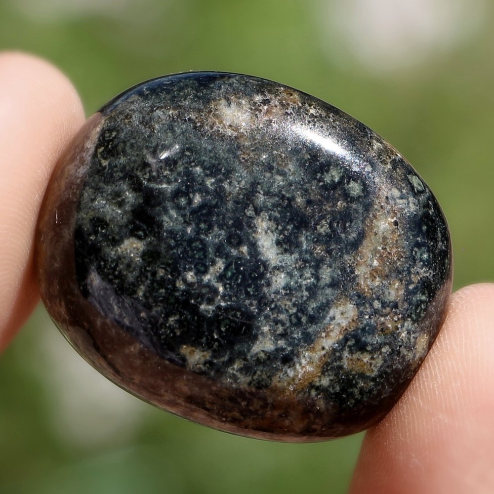 Tumbled Polished Stone: Kambaba Jasper (JAS813)