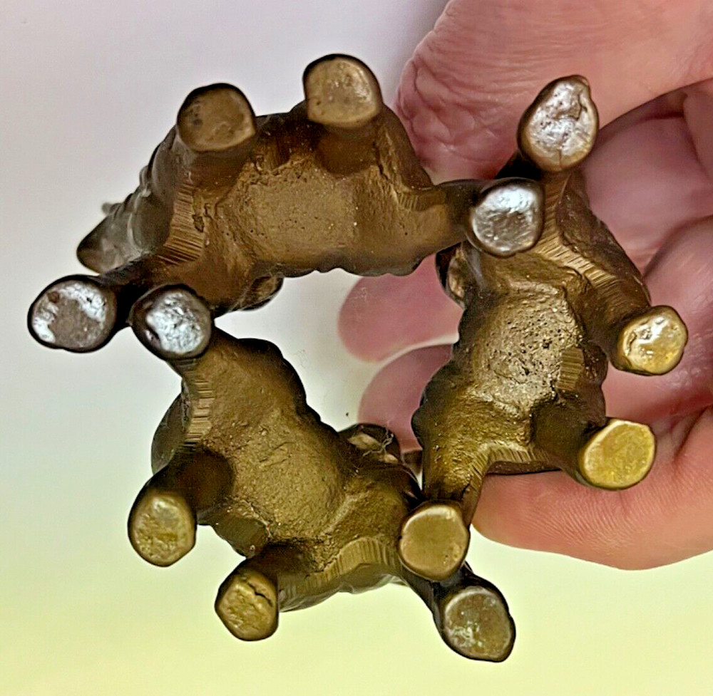 SOLID BRASS ELEPHANTS STAND FOR BALL OR EGG