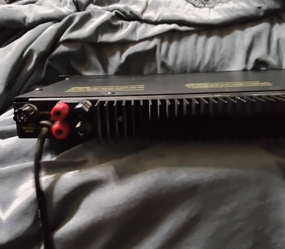 Advanced Technology Design Series Model 221 Power Amplifier