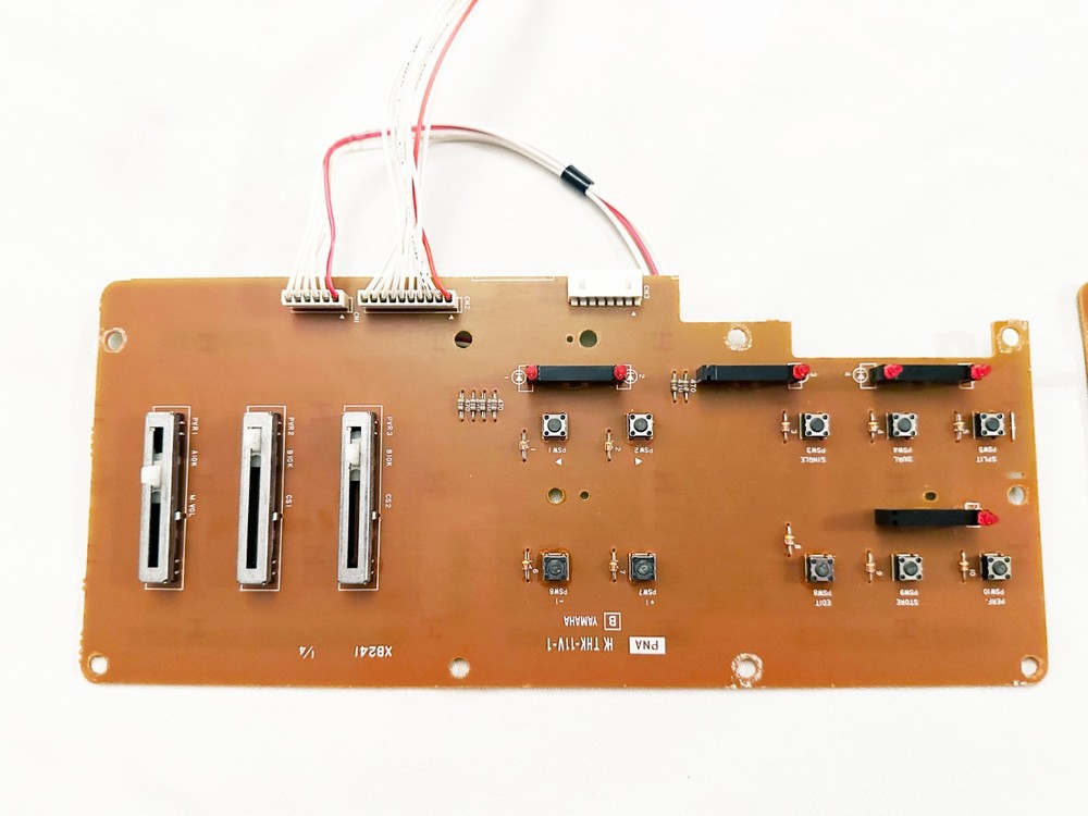 YAMAHA DX-7 IID/IIFD 2- Top Side Panel Switch Boards. Works Great !