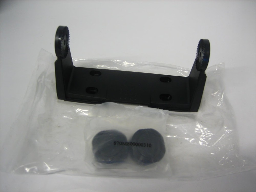 Simrad B&G RS20 V20 Mounting Bracket & Knobs - *NEW*