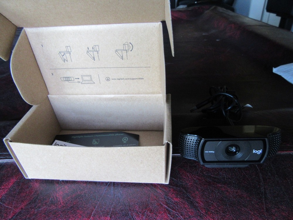 Pristine Logitech C920x Pro HD Webcam - Black - Open Box