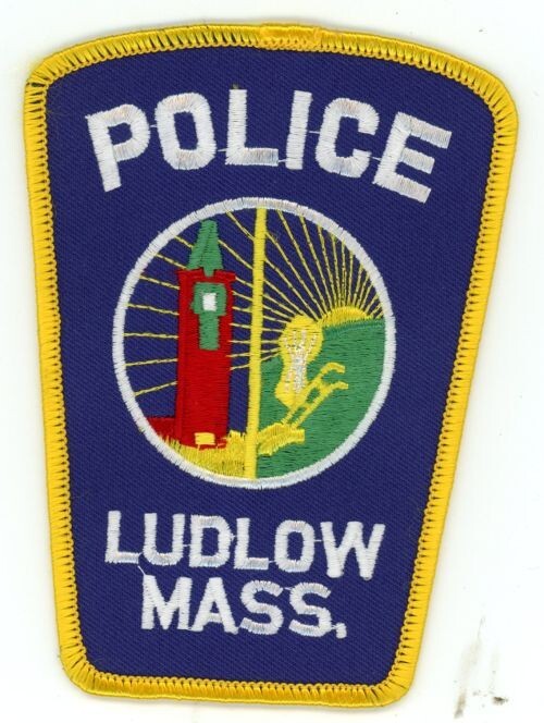 MASSACHUSETTS MA LUDLOW POLICE NICE SHOULDER PATCH SHERIFF