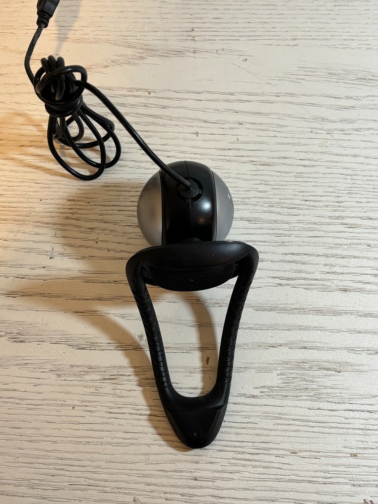 Logitech QuickCam V-UCR45 Webcam 1.3MP USB RightLight Tested Working