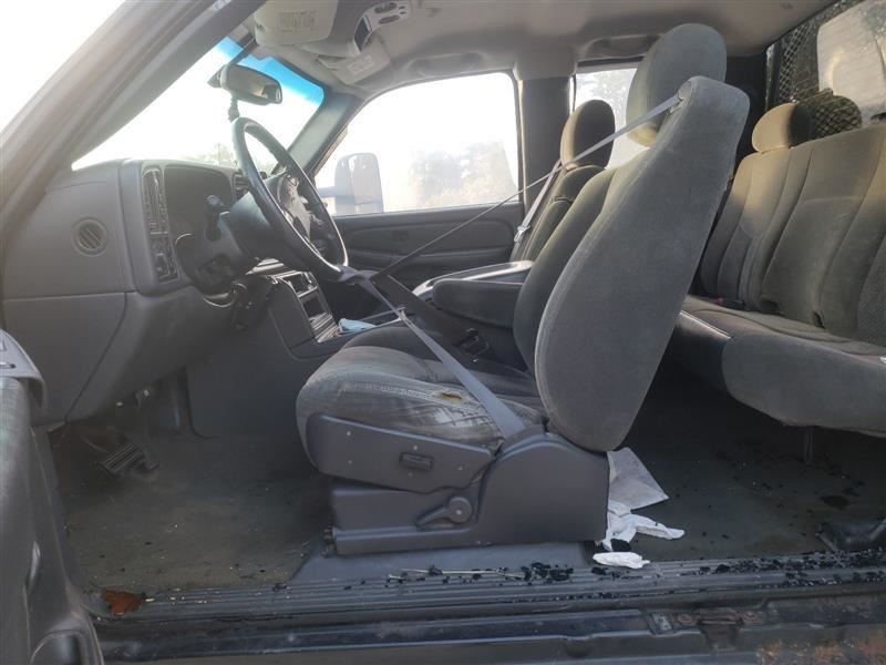 SILVRDO25 2004 Headrest 361567