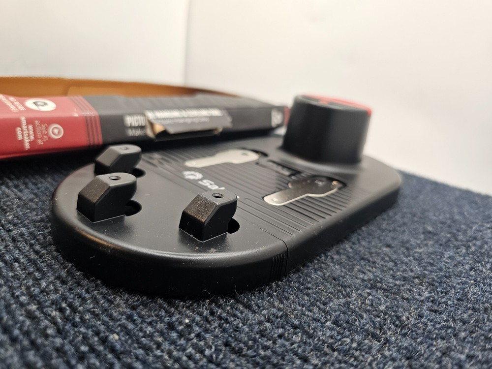 Saker Picture Hanging & Leveling Tool