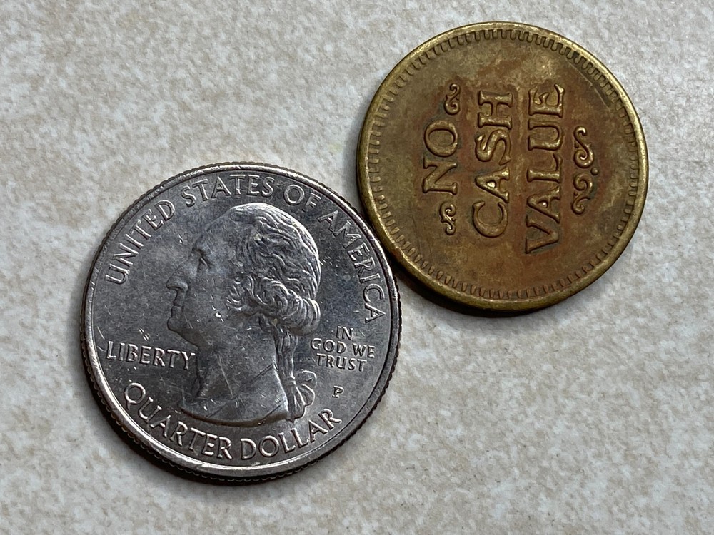 M & M Arcade Amusement Token T7738