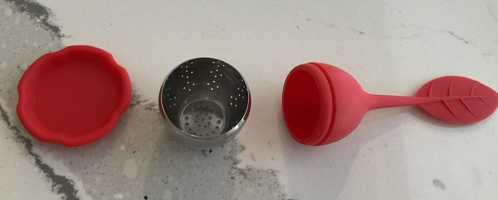 Red Silicone Leaf Tea Infuser with Stainless Tea Strainer/Herbal Spice Filter
