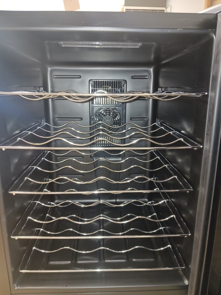Koolatron WC20 20 Thermoelectric Wine Fridge