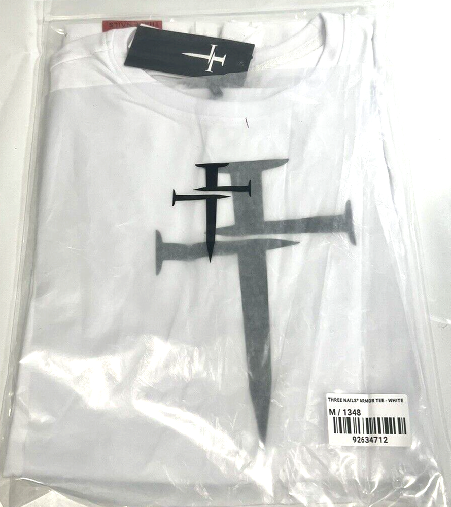 Three Nails Men's Athletic Armor Tee Shirt Size Medium ($36 MSRP)