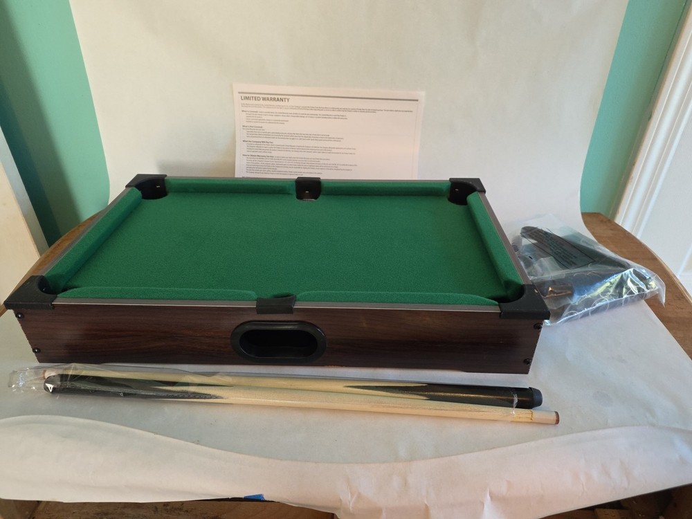 Classics 20-Inch Billiard Cues- Modern Expressions Game Table
