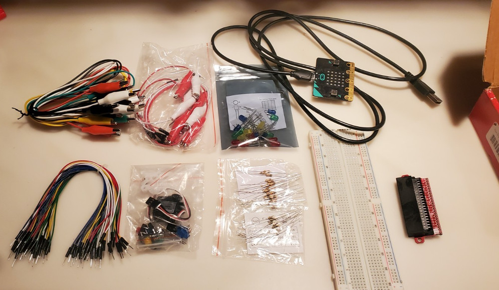 SparkFun Inventor's Kit for micro:bit - KIt 15228 Opened