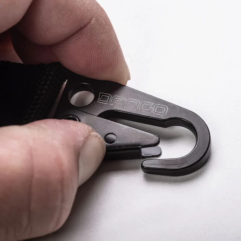 Dango Quick-Release Tether Stationary Clip Nylon Strap Quick-Release Swivel