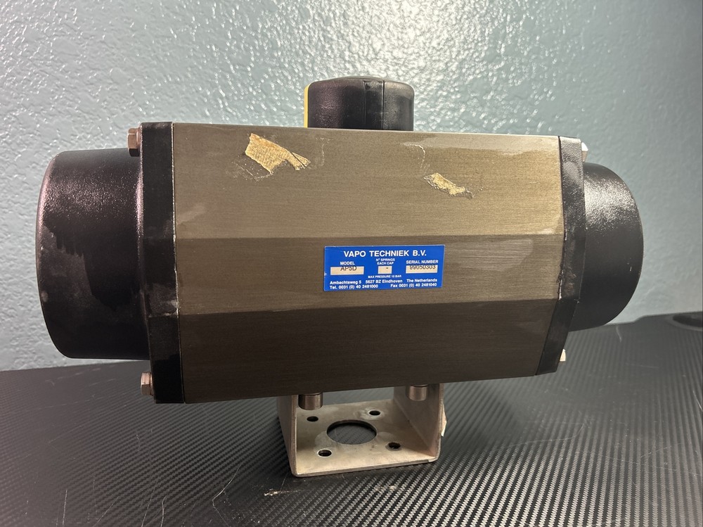Actuator by VAPO Techniek B.V. Model: AP5D Used