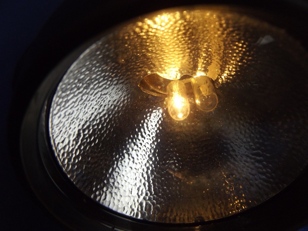 UK Underwater Kinetics D4 Sunlight Xenon Dive Light