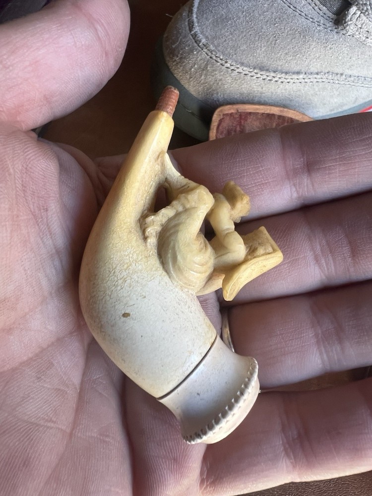 VINTAGE PIPE