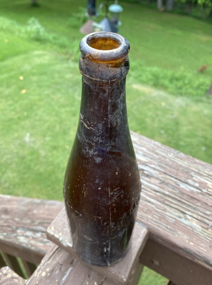 Schlitz Milwaukee WI Beer Bottle
