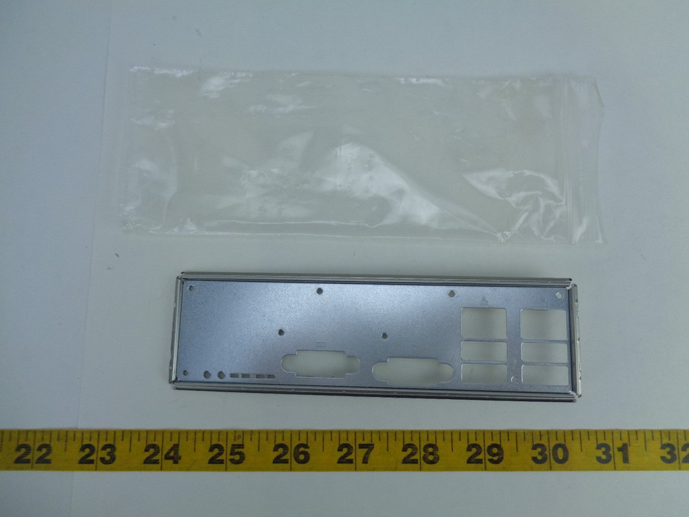 New IO Shield Assembly Panel P/N D92924-001 Computer Component Cover SKU B T