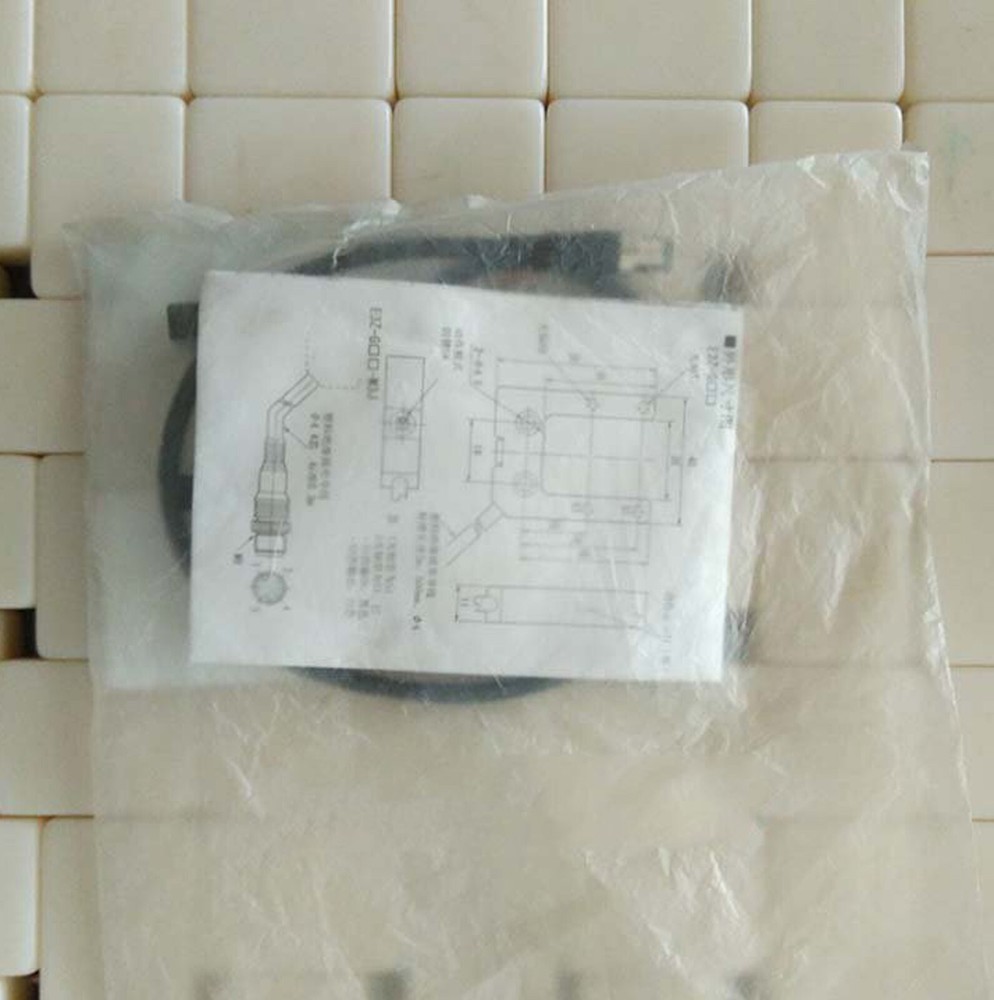 1PC Omron E3Z-G61-M3J Photoelectric Switch Sensor E3ZG61M3J New