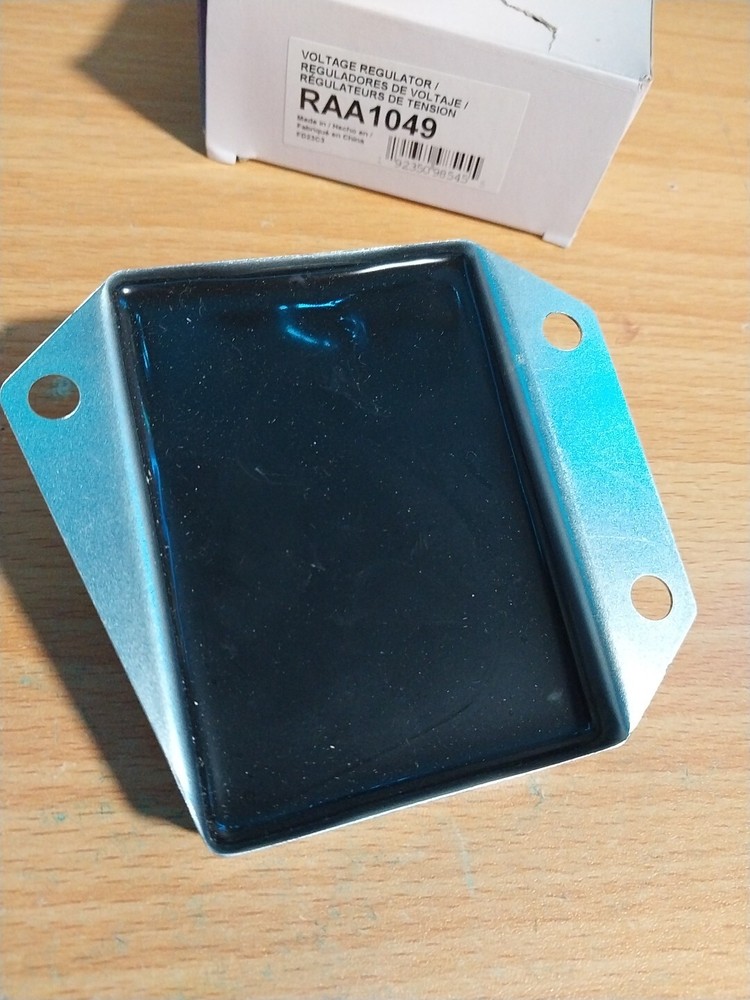 CARQUEST Voltage Regulator RAA1049