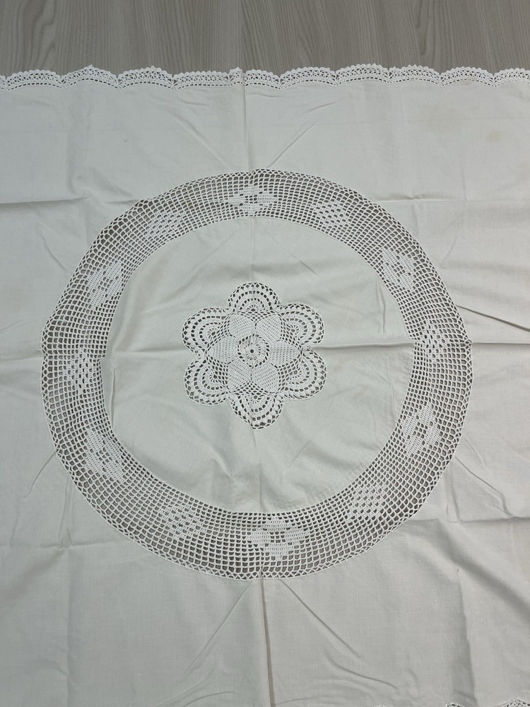 Antique 20th Century Tablecloth - White