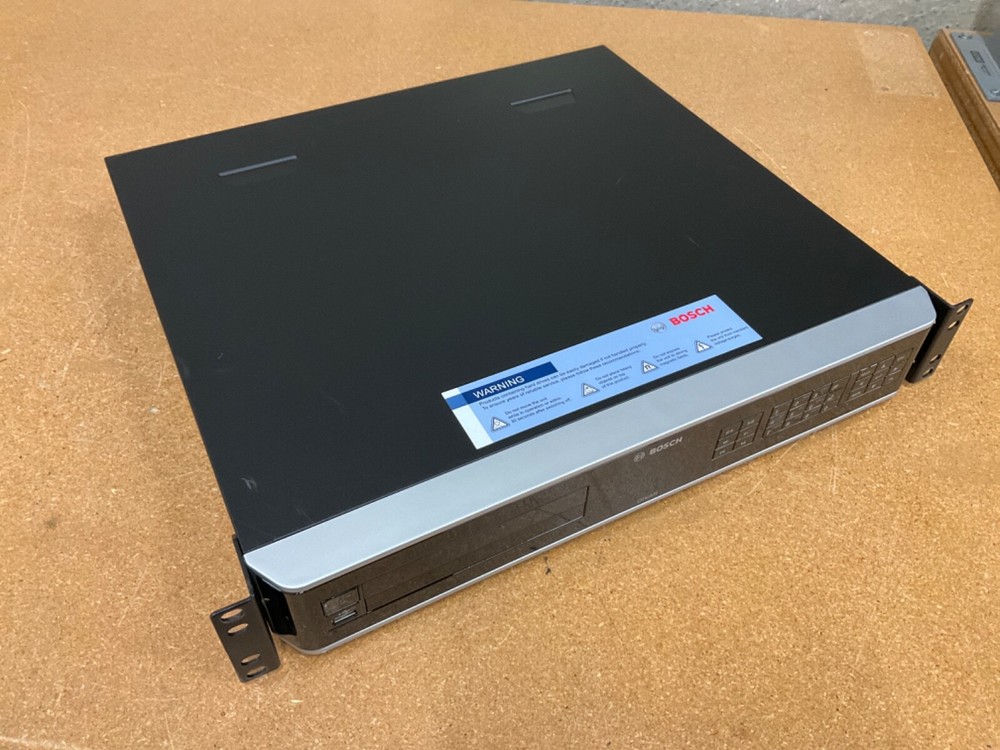 Bosch DIVAR 5000 DVR-5000-04A100 Real-Time DVR No Hard Drive