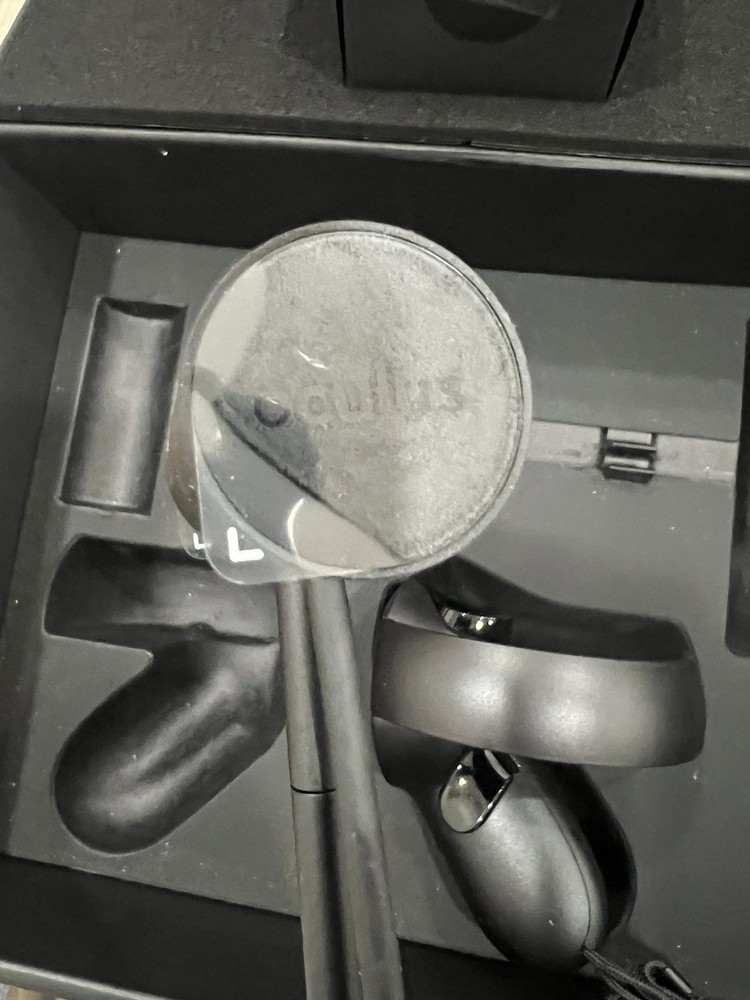 Oculus Rift Wireless Touch Controller & Sensor w/ Rockband VR Guitar Adapter