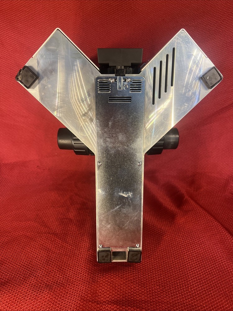 Olympus Microscope BX40 Junk Frame for parts - powers intermittently