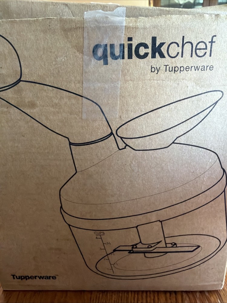 Tupperware Quick Chef Food Processor Chopper Mixer Whisk 4 Cups Red COMPLETE