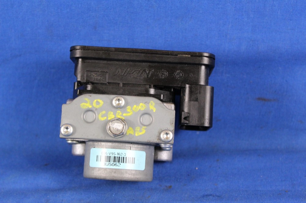 2020 Honda CBR 300R ABS Pump Module