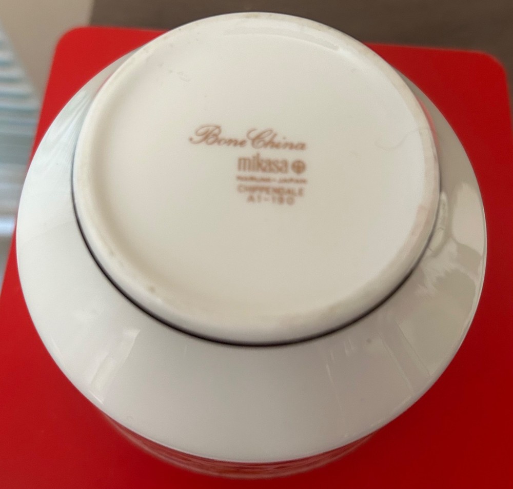 Mikasa Chippendale Bone China Covered Sugar