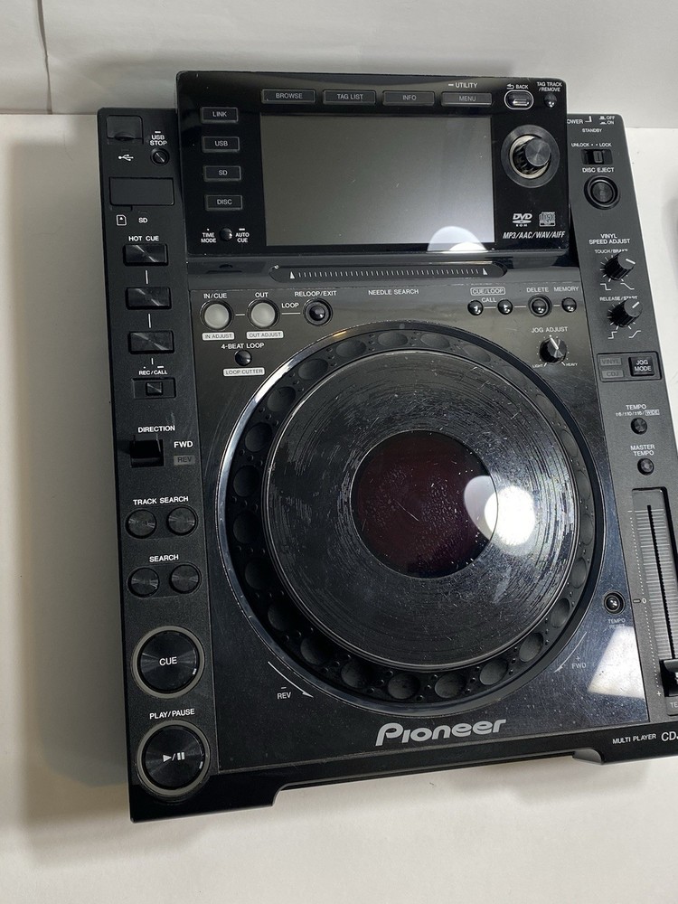 Pioneer CDJ-2000 DJ Turntable
