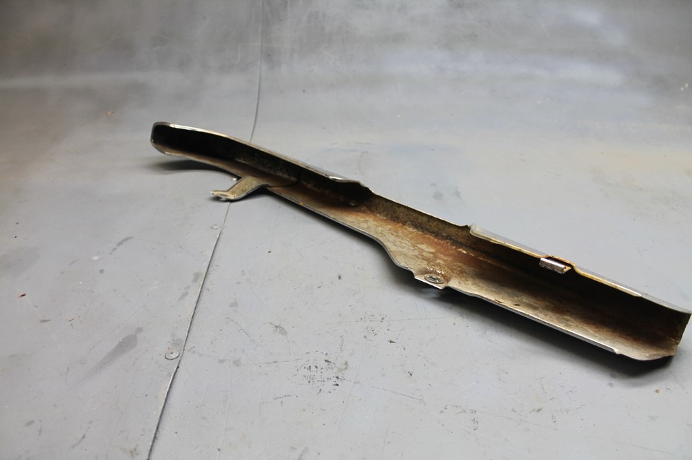 1982 SUZUKI GS300L CHAIN GUARD