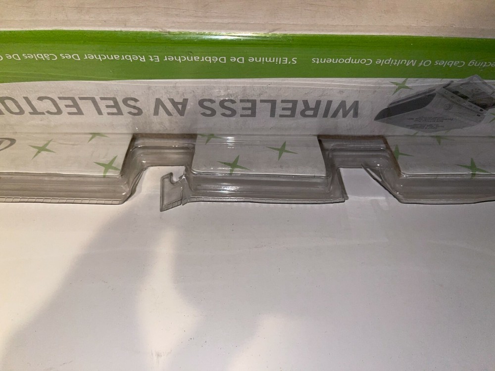 Intec wireless AV selector Xbox 360 Storage AV Switch 4 input component or RCA