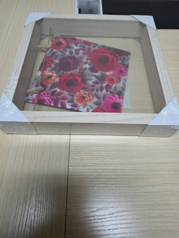 Shadow Box Frame 5 X 5 Shadowbox Display Case Wooden Picture Frame with Clip