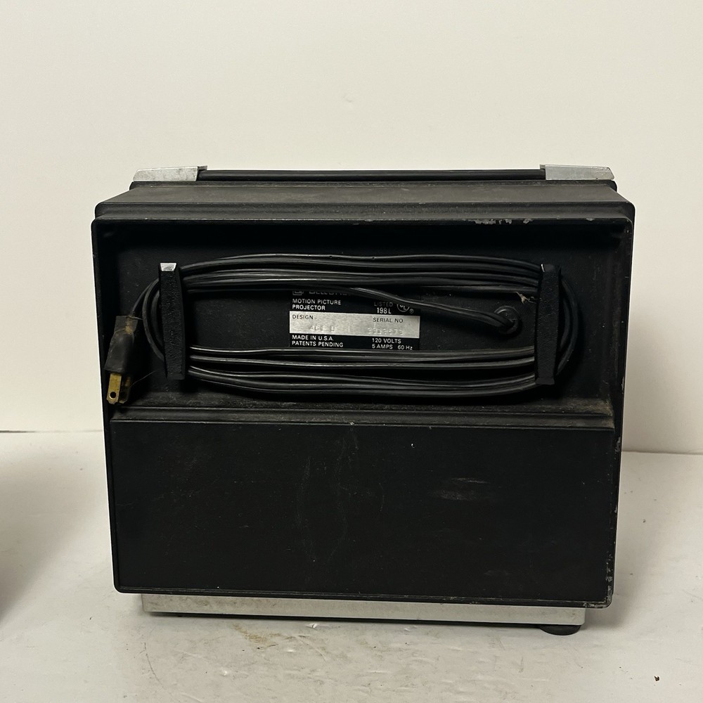 Bell & Howell Compatible Autoload 8mm Super 8 Projector 466A