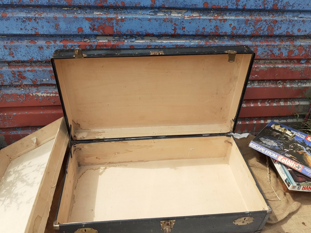 Vintage Blue Trunk