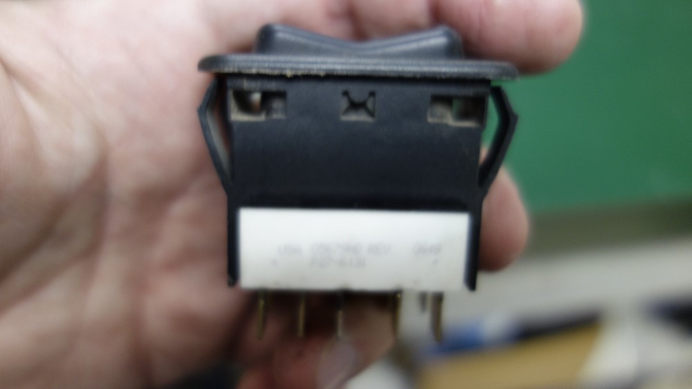 PACCAR Regen Switch P27-6131