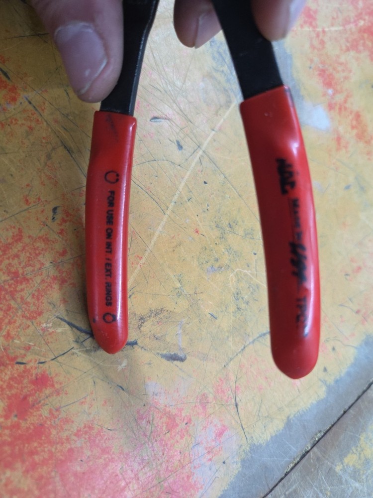MAC TOOLS ADJUSTABLE SNAP RING PLIERS INTERNAL & EXTERNAL RETAINING TPQ32 USA