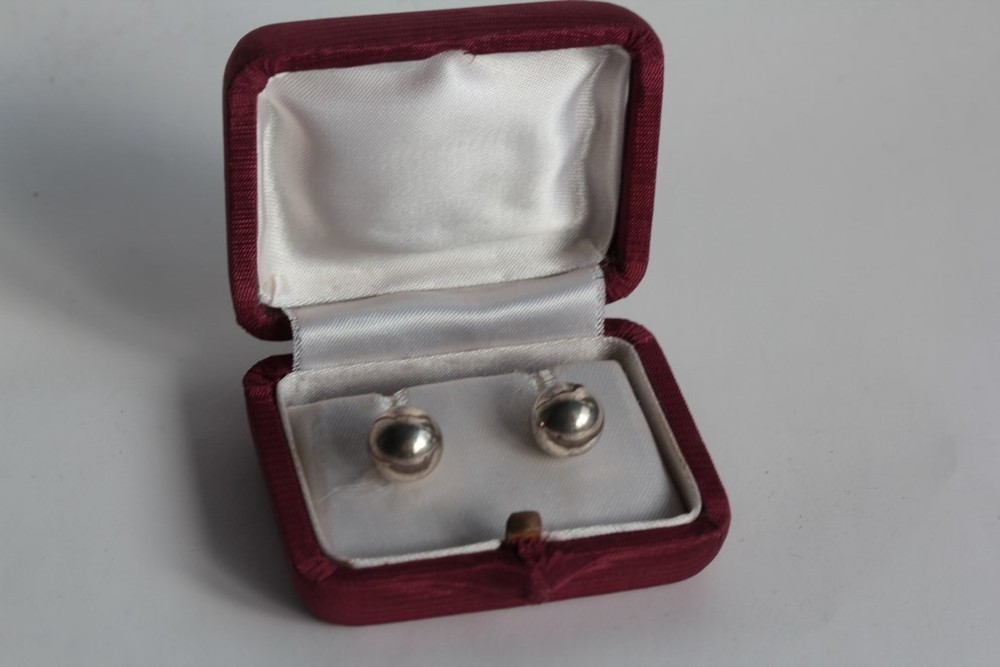 TIFFANY & Co Silver Cufflinks (69380)