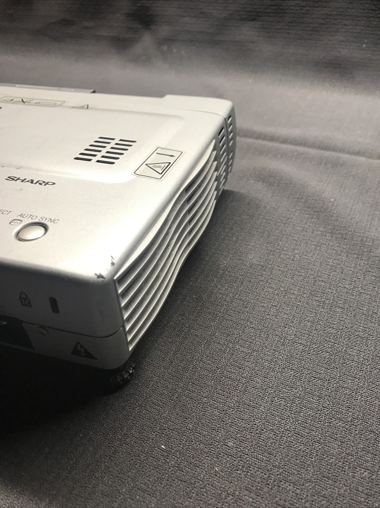 Sharp Projector PG-M10S With Remote, Power Cord, Case & Instructions Works