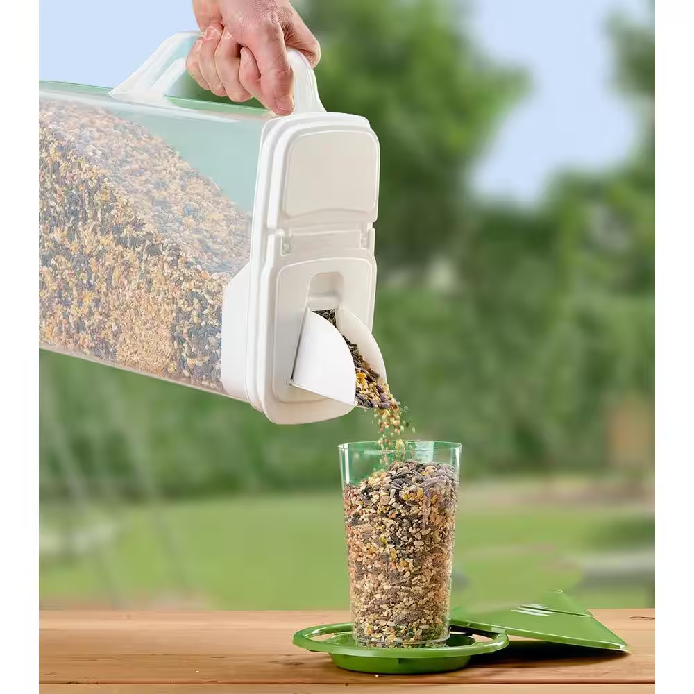 8 Qt. Birdseed Dispenser