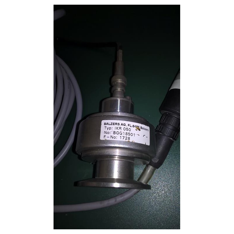 FULL RANGE PFEIFFER BALZERS MANOMETER SET