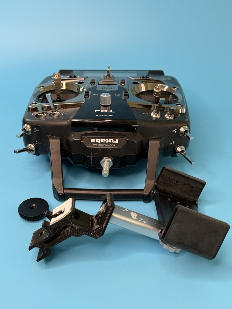 Futaba T8J FHSS 8 Channel Transmitter RC System Untested Powers On PLEASE READ