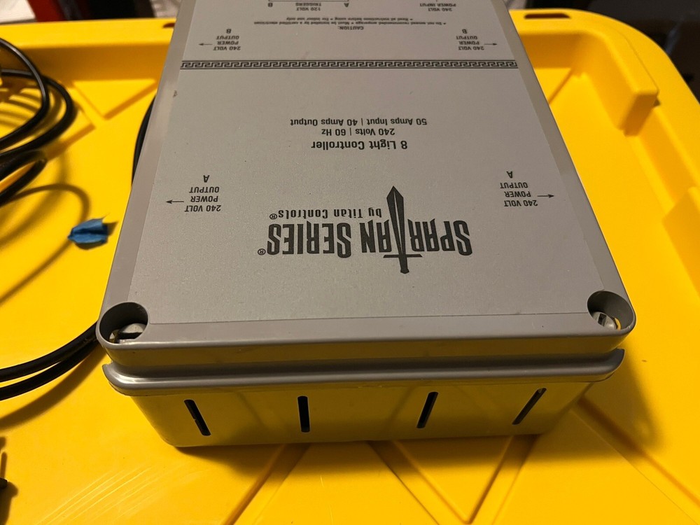 Titan Controls Spartan Series 8 Grow Light Controller