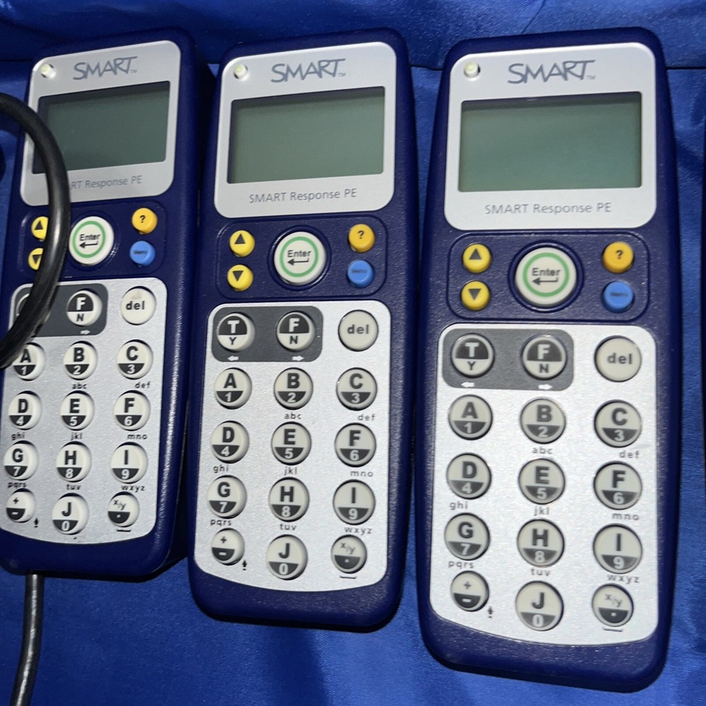 Smart Response PE Smart System Clicker 24 Clickers 1 Receiver With Original Case