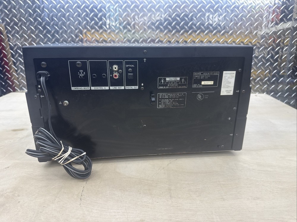 SONY MODEL CDP-CX151 CD PLAYER 100 DISC, Nice!