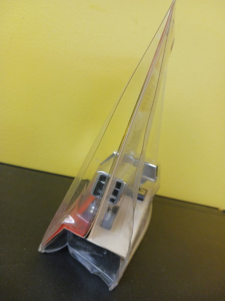 Cobbs Deer Warning Vitnage 1987 Airflow Activated Auto Accessory